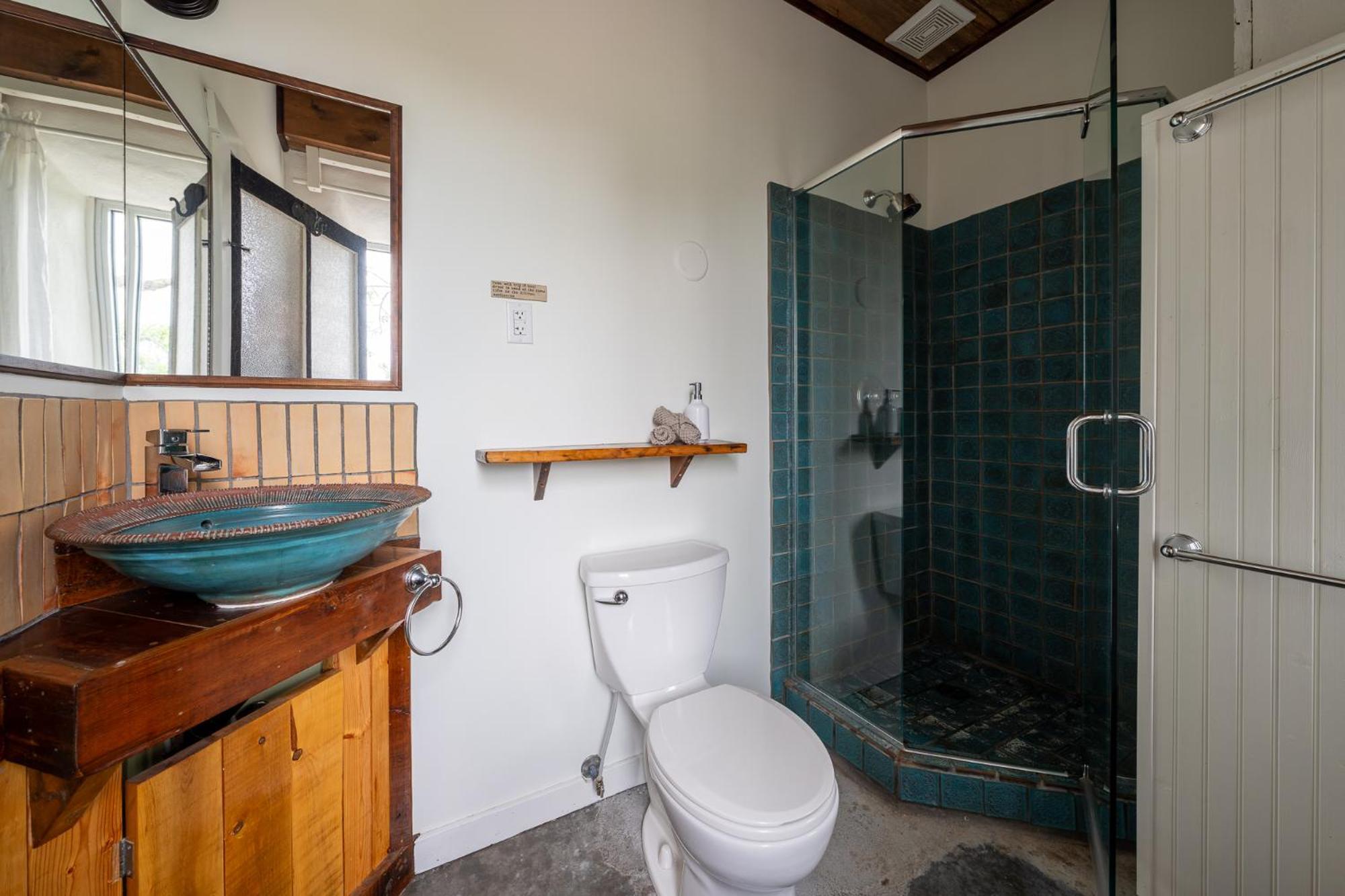 Owl'S Nest Suites Carrying Place エクステリア 写真